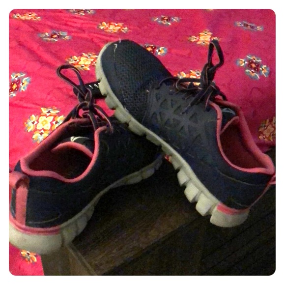 Steel toe - Picture 1 of 2